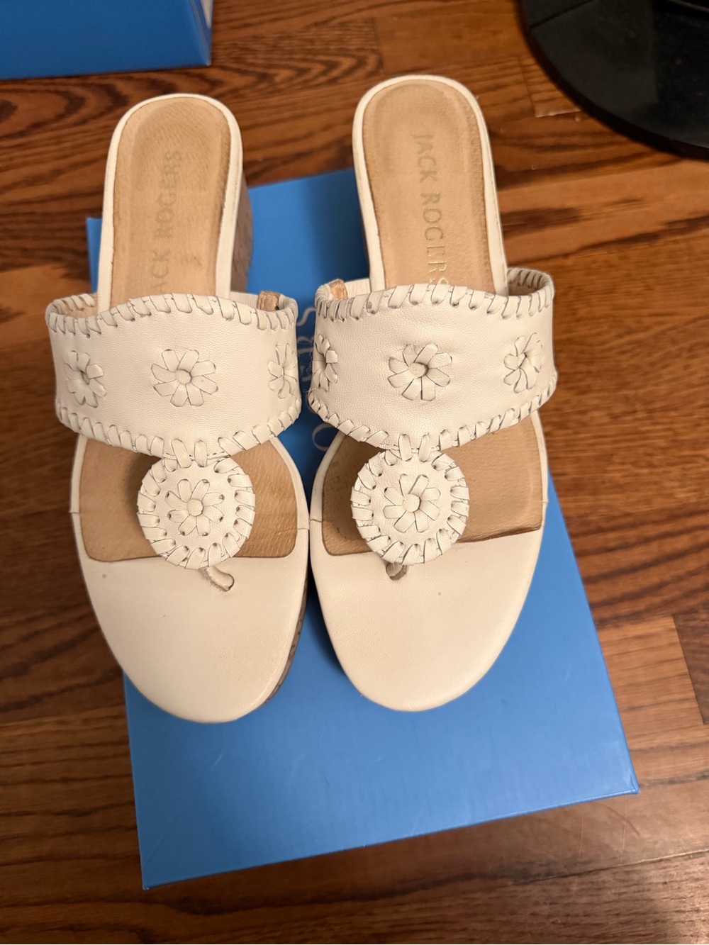 Jack Rogers Cream Leather Floral Stitch wedges